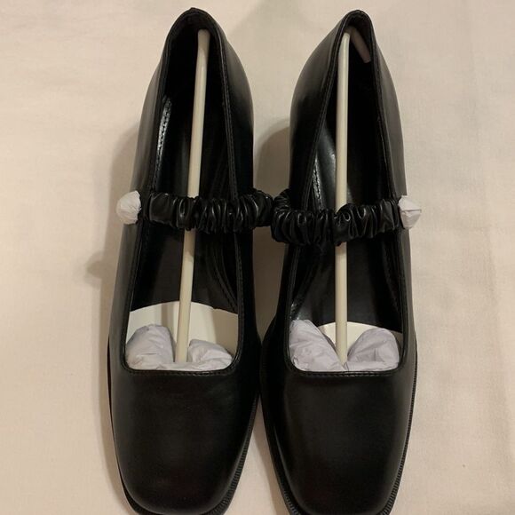 Relista Size 10 women's temperament square toe oxfords-Mary Janes.  New in box - Picture 10 of 15